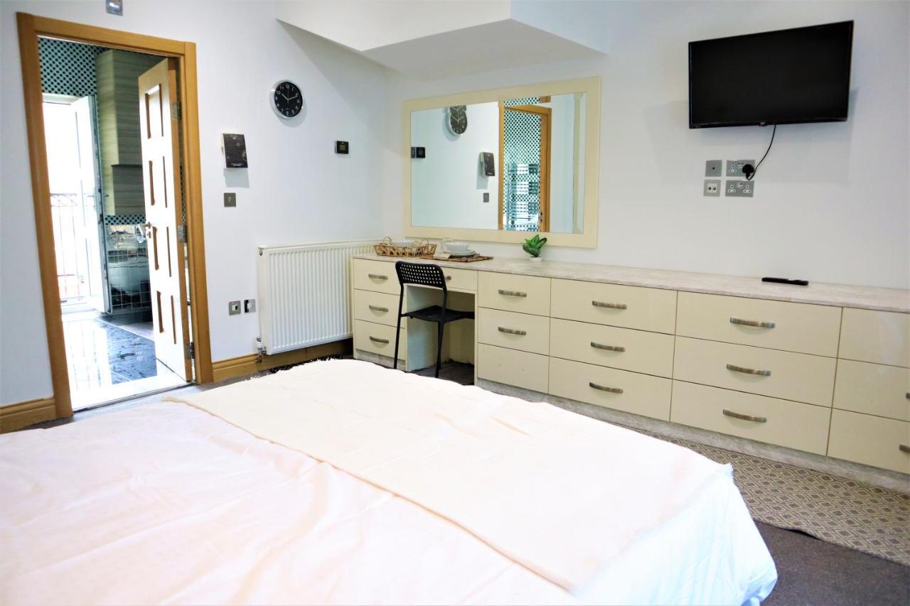 Camden Rooms 2 ลอนดอน ภายนอก รูปภาพ