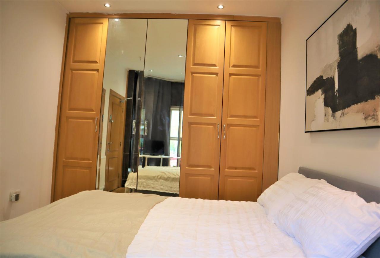 Camden Rooms 2 ลอนดอน ภายนอก รูปภาพ