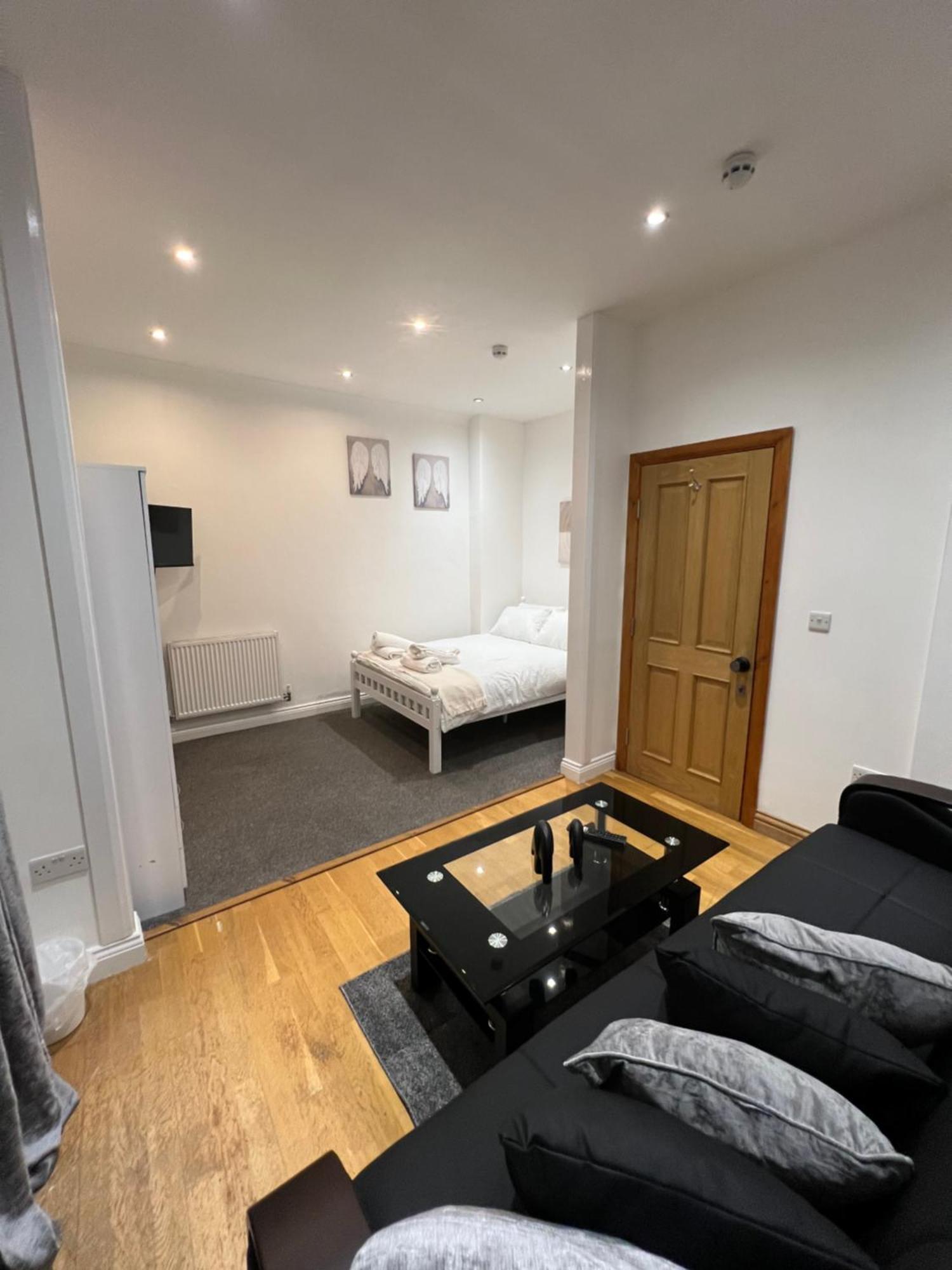 Camden Rooms 2 ลอนดอน ภายนอก รูปภาพ